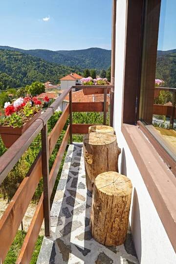Фото номера Мезонет Гостевой дом Guesthouse Vazrozhdenski kashti г. Manastir 3